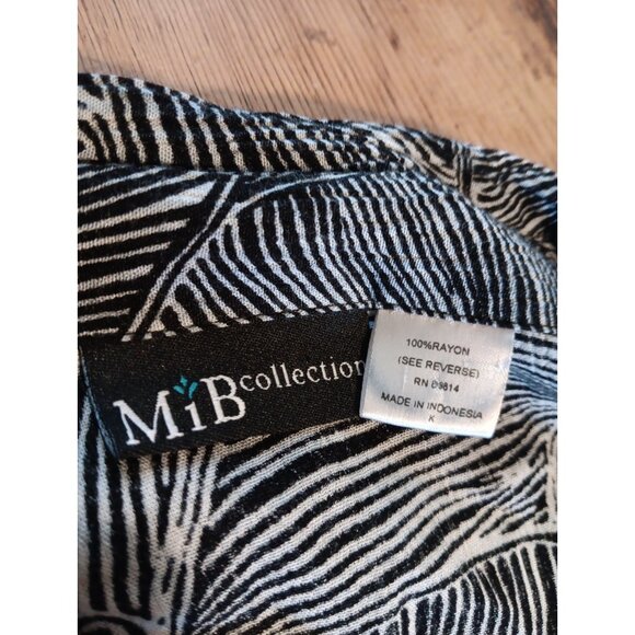 Vtg MiB Womens Plus K 5X Blouse Top Button Front Floral Rayon Black Open Back - Picture 3 of 7